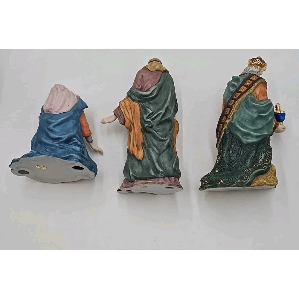 Kirkland Nativity 13-piece Set Hand Painted Porcelain Christmas Figurines Only